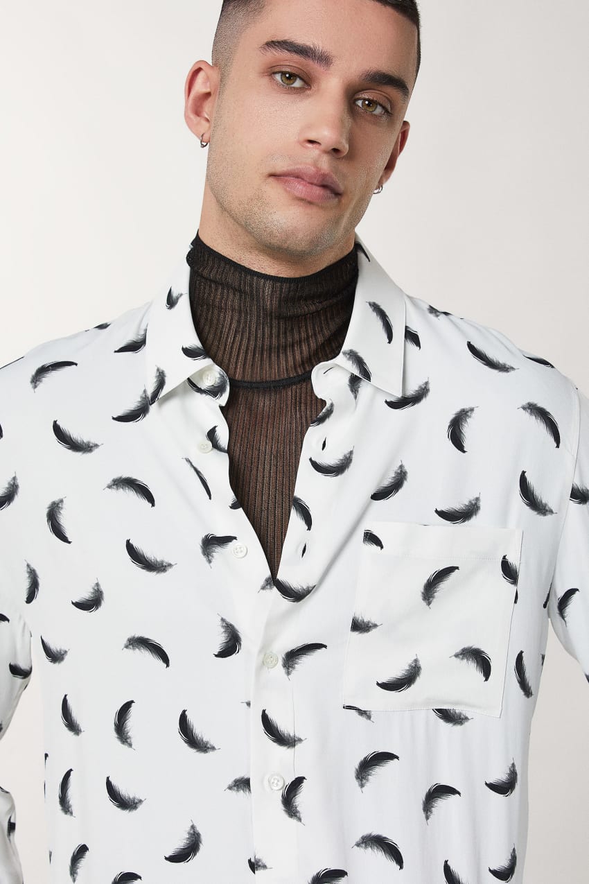 Feathers Patterned shirt with breast pocket