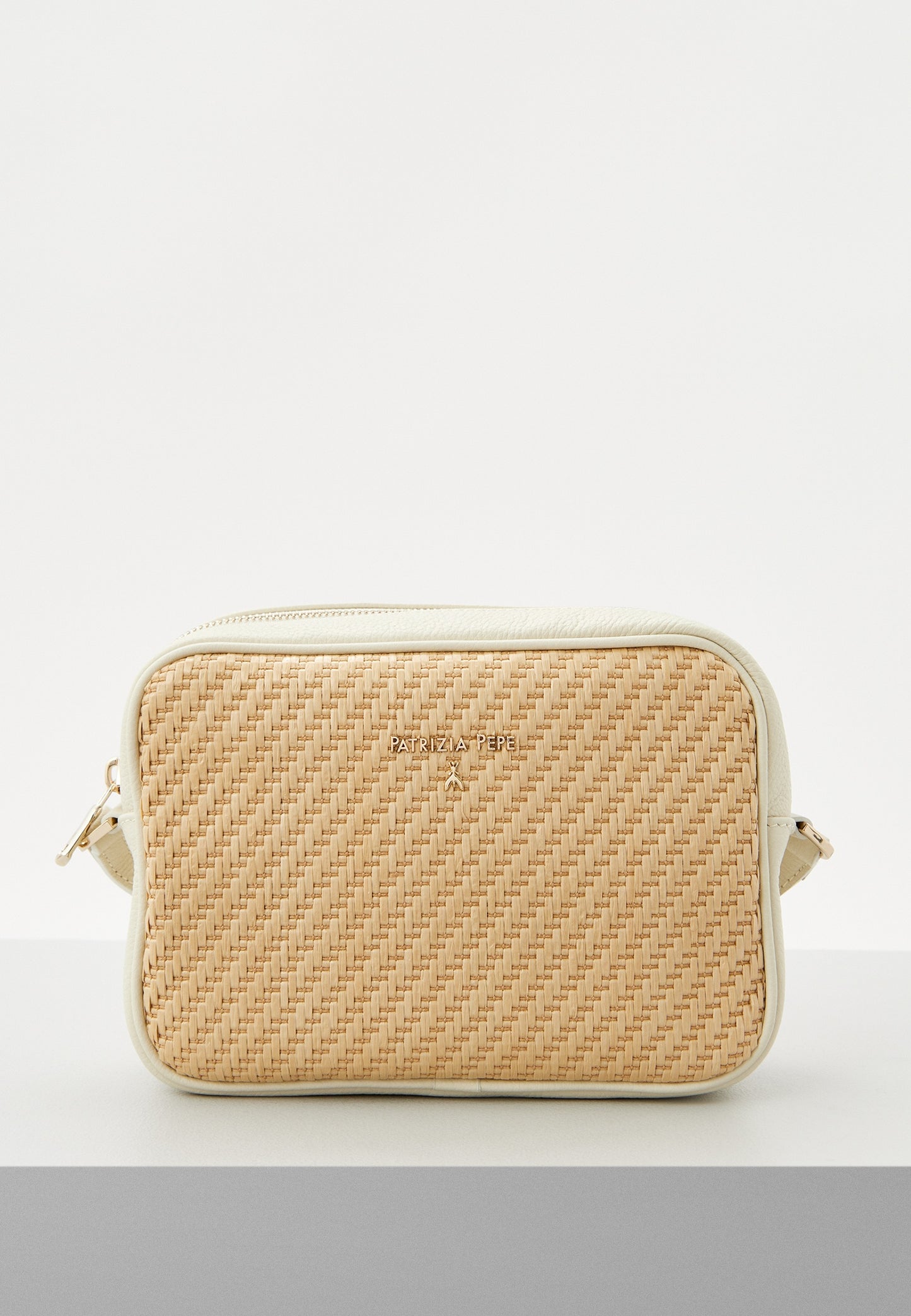 Raffia crossbody bag